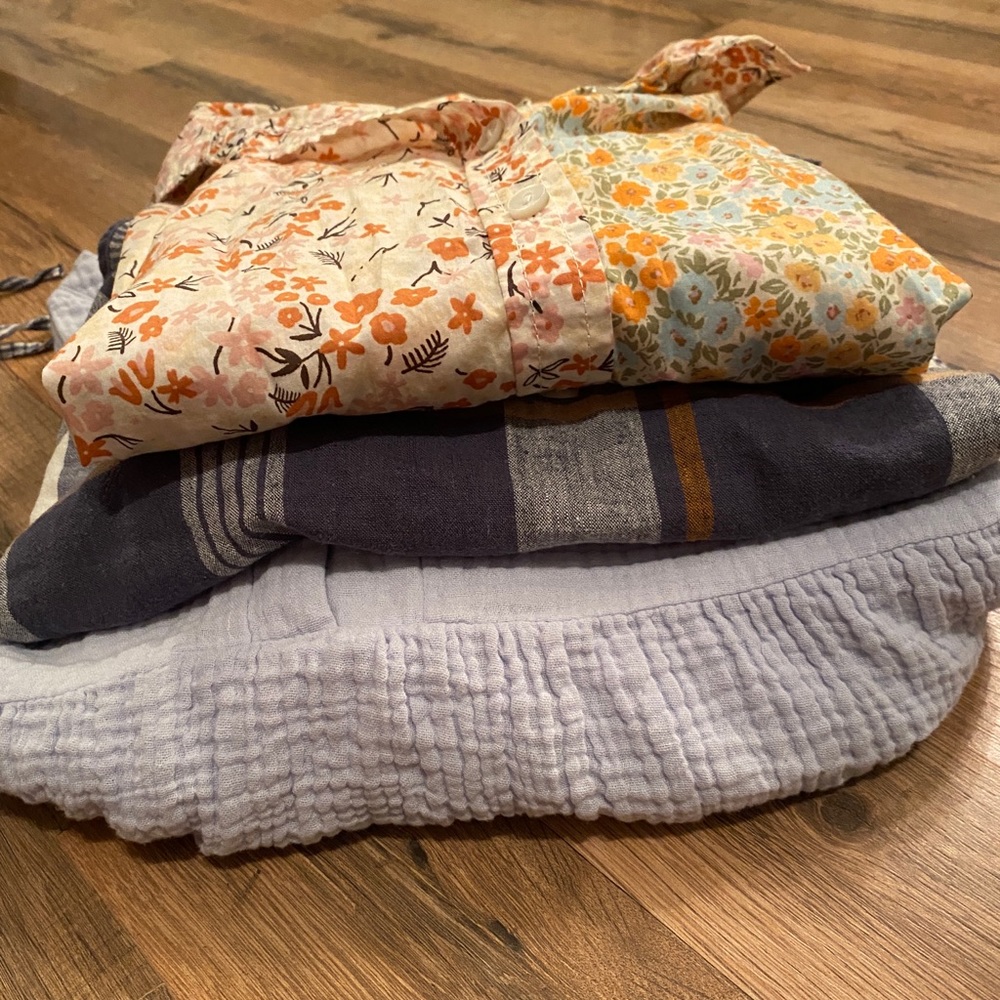 Lot of 4 women’s 100% cotton tops LARGE